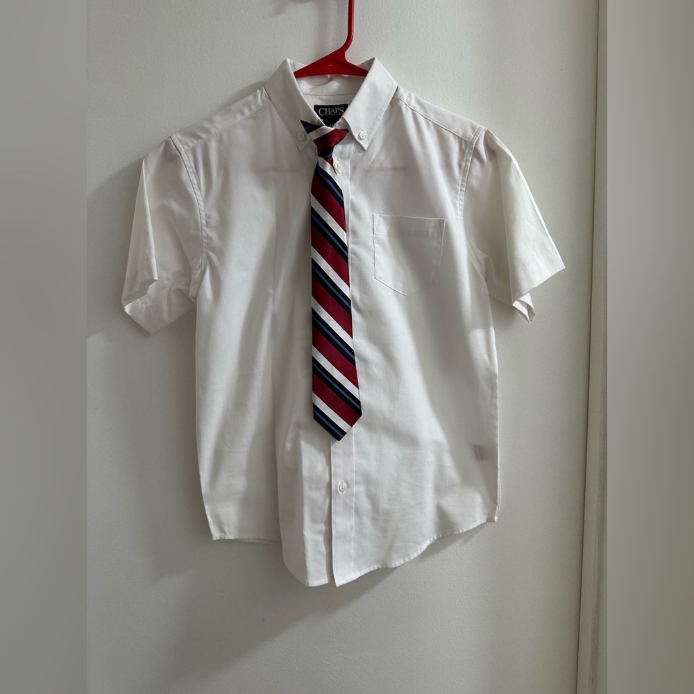 Chaps White Dress Shirt with Red and Blue Striped Tie